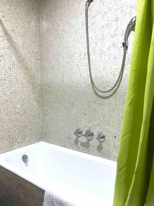 Enorme Piso En El Centro Perfecto Para Grupos Apartment Logrono Bagian luar foto